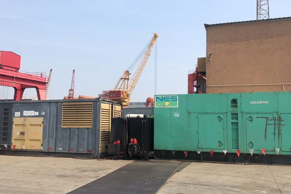 安定发电机出租空气滤清器的清洁频率是多少？